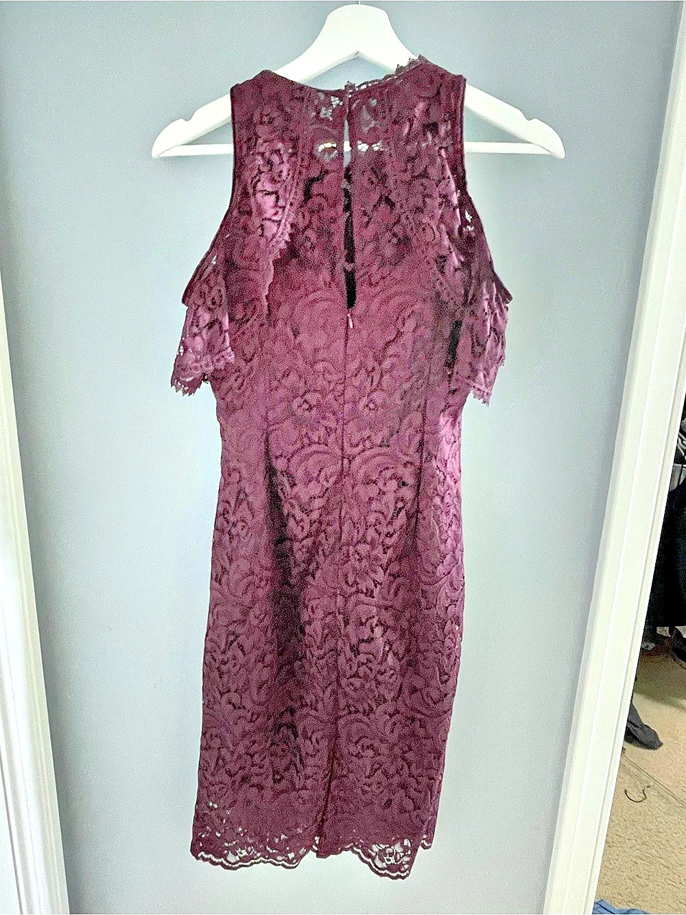 Floral Lace Midi Dress in Purple Like New